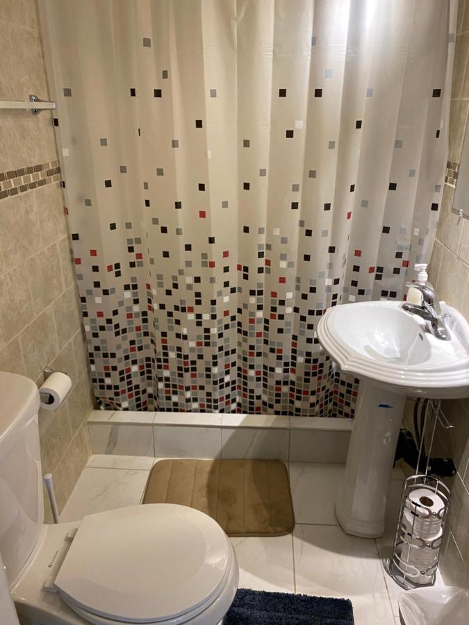 Windsor Airport Room Accommodation Luaran gambar